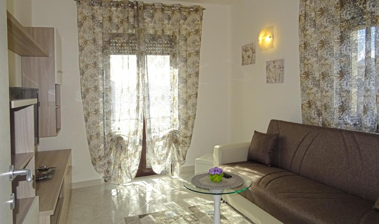 Casa Palanca Lake View Apartment By Gardadomusmea Tremosine Екстер'єр фото